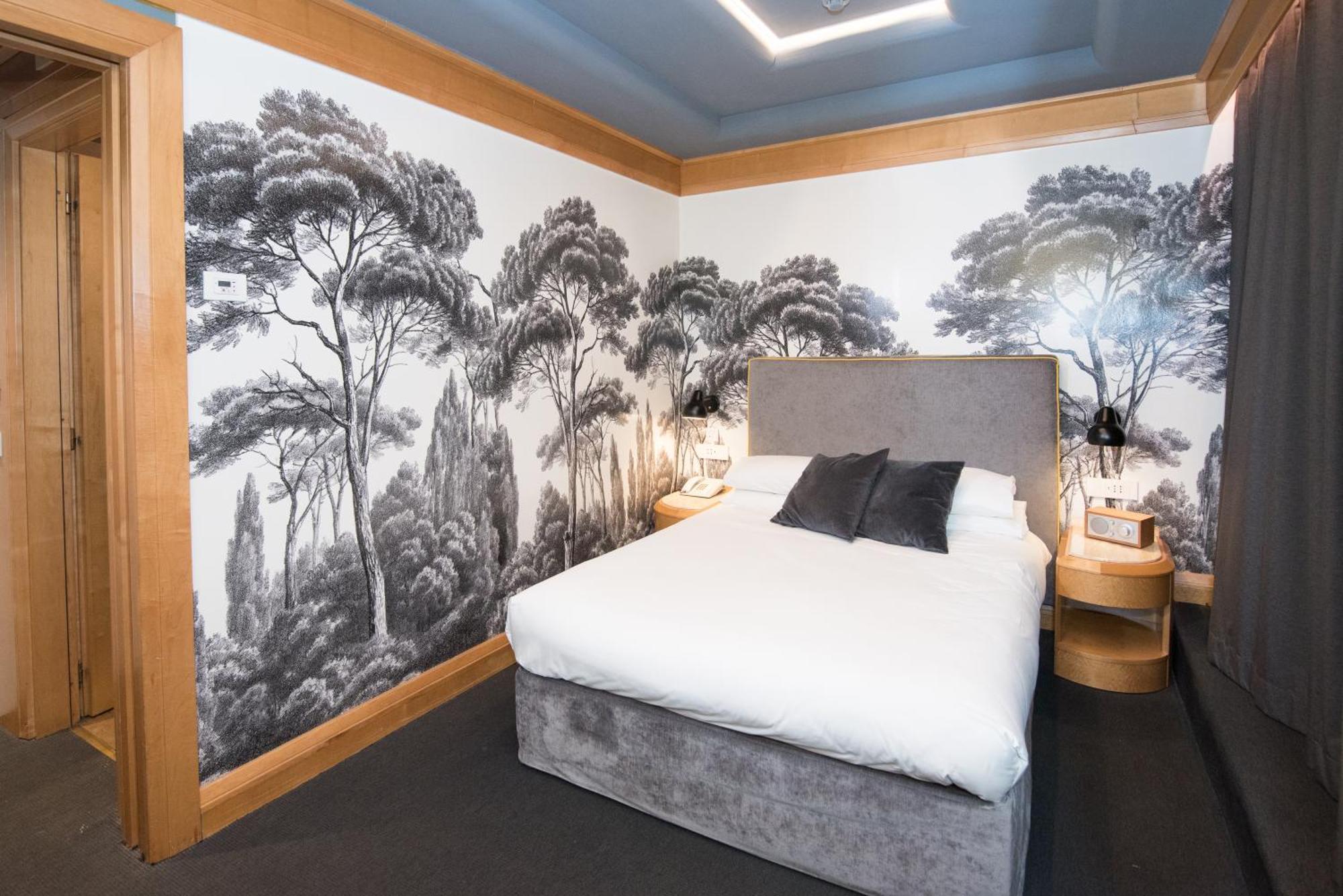 Hotel White Rom